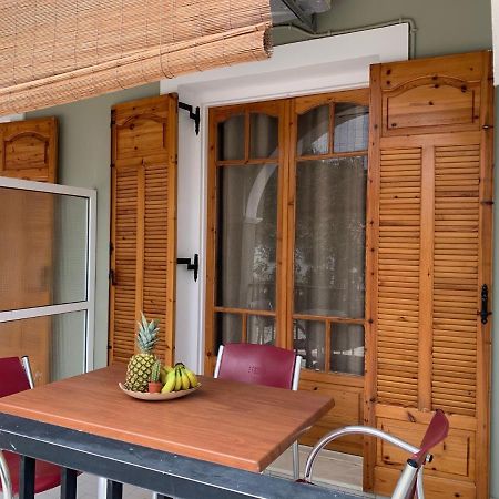 קרי Katerinas Inn Apartments מראה חיצוני תמונה