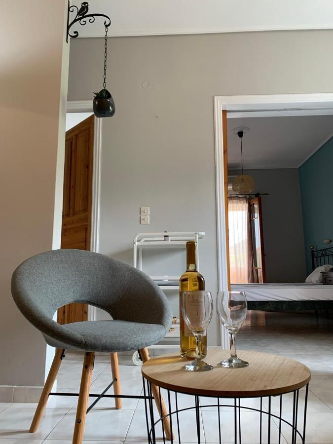 קרי Katerinas Inn Apartments מראה חיצוני תמונה