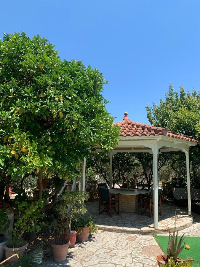קרי Katerinas Inn Apartments מראה חיצוני תמונה
